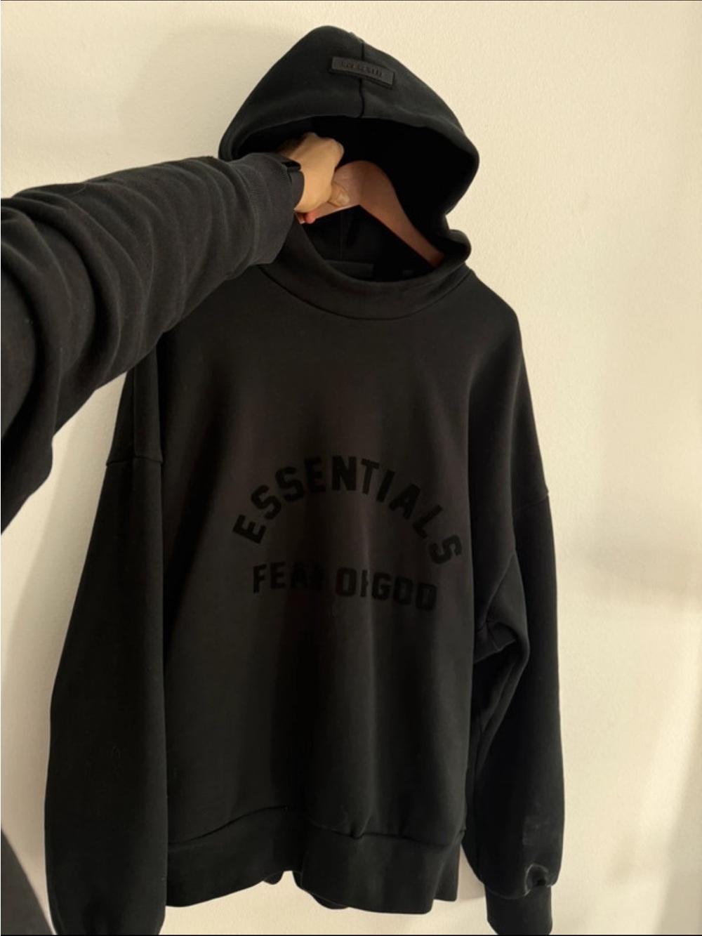 **17 times Used**Fear of God Essentials Black Pullover Hoodie with tags+dustbag